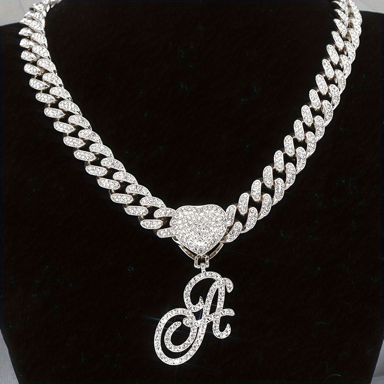 Initial Letter Necklace for Men & Women – Personalized A-Z Silver Cuban Chain with Heart Pendant, Hip Hop Style, 45cm / 17.71in, Perfect Gift for Sports Fans, Birthdays & Everyday Wear