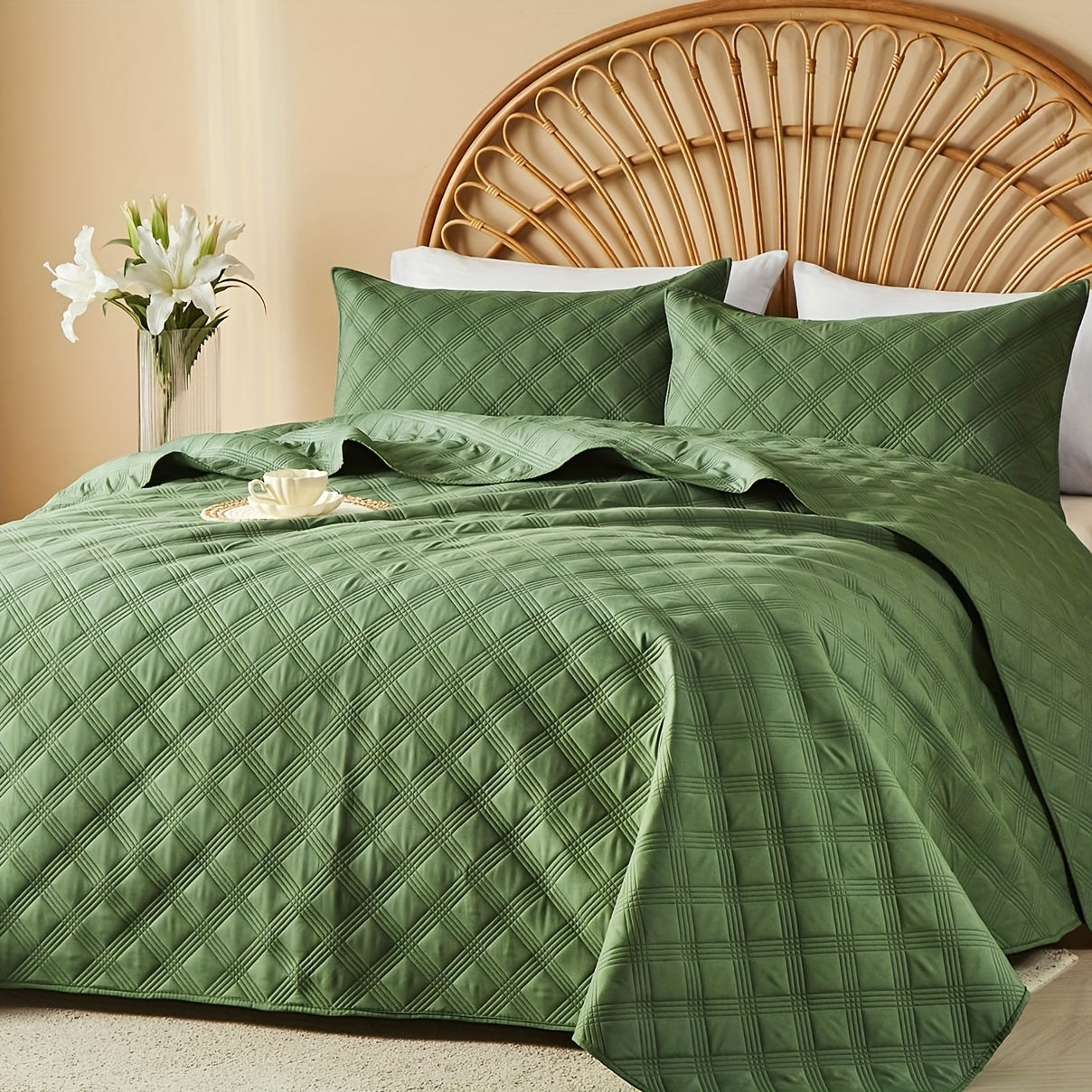 Cooling Summer Quilt Set 2-3 Piece Lightweight Breathable Microfiber Bedspread – Modern Coin Pattern Coverlet Twin Queen King, All Season, Multiple Colors, Holiday Gift for Family