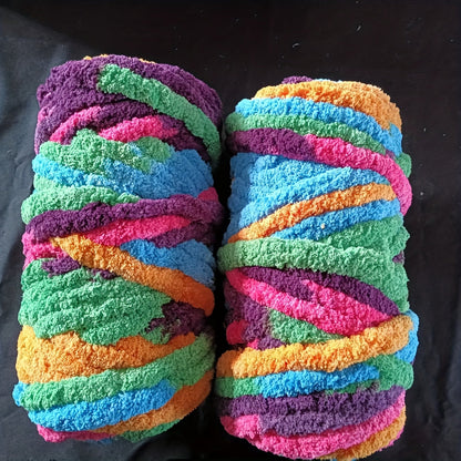 Chunky Chenille Yarn 2 Skeins 500g Hand Knitting Blanket Crochet Multicolor Striped Soft Polyester Extra Thick Plush DIY Gift for Women Men