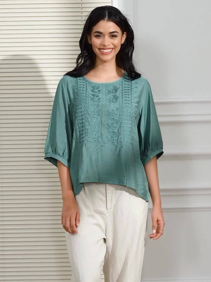 Women's Embroidered Floral T-Shirt Casual Short Sleeve Crew Neck Soft Cotton Tee 4 Colors White Green Yellow Khaki S-XXL