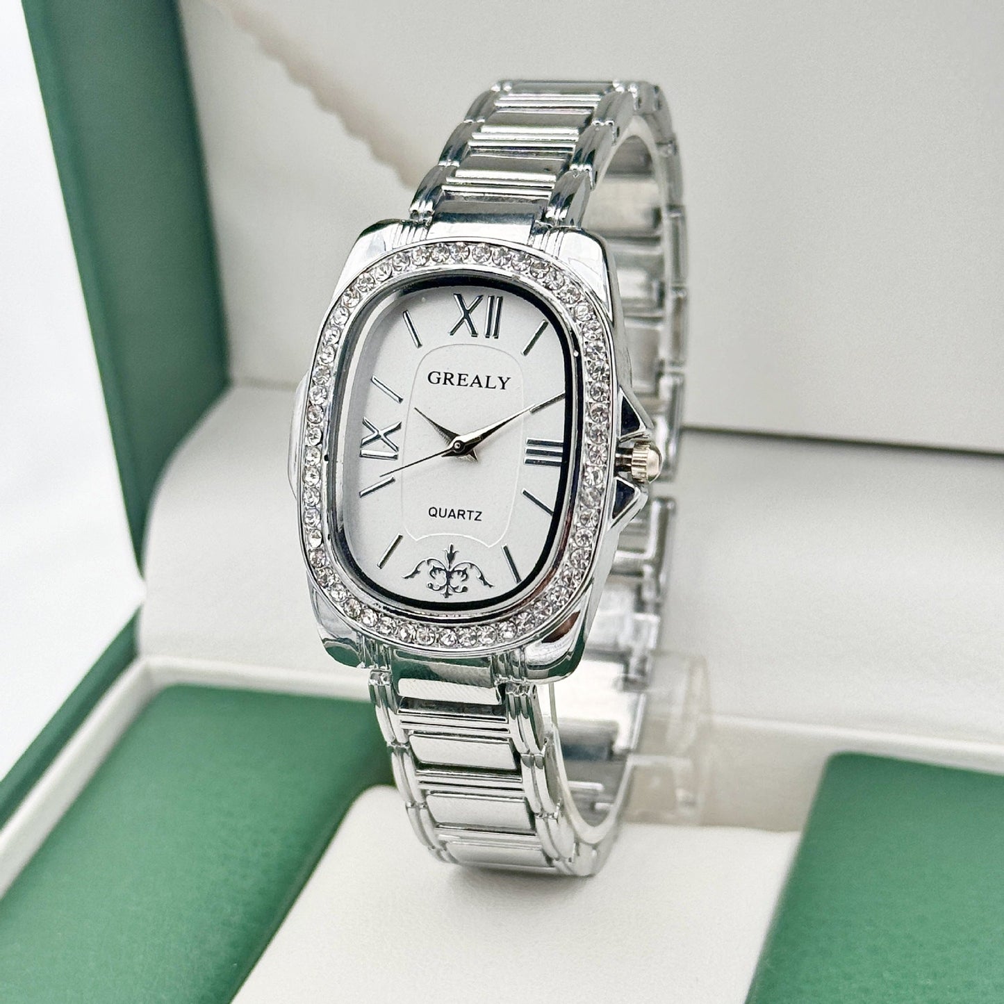 Women's Elegant Oval Dial Quartz Watch with Roman Numerals – Classic Analog Dress Watch with Alloy Band in 7 Colors, Perfect Gift for Women, Birthday, Anniversary & Holiday